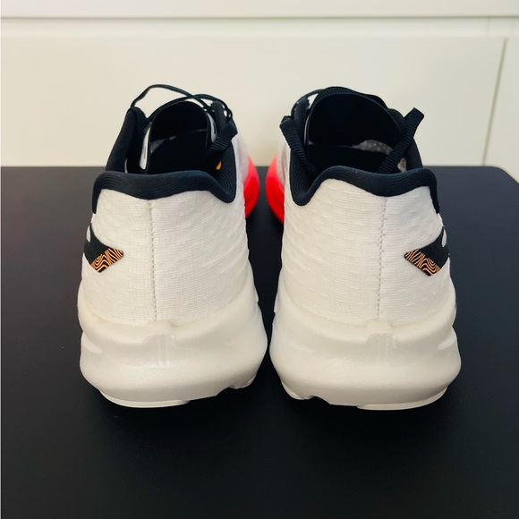 New Men’s BROOKS HYPERION running shoe size 8 - Picture 5 of 9